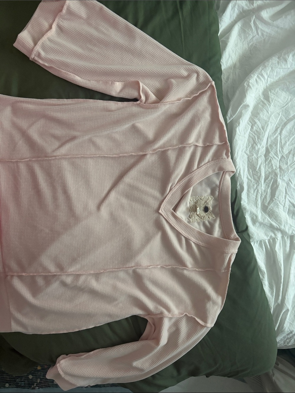 Cupio Light Pink V-Neck Waffle Knit Top